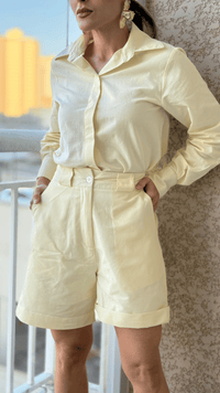 Amarelo manteiga