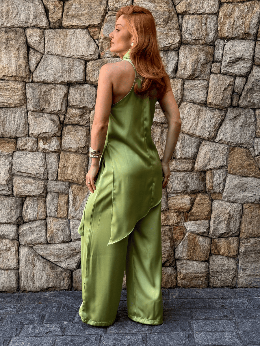 Conjunto Assimétrico Feminino em Cetim com Calça Luísa - Use By Me