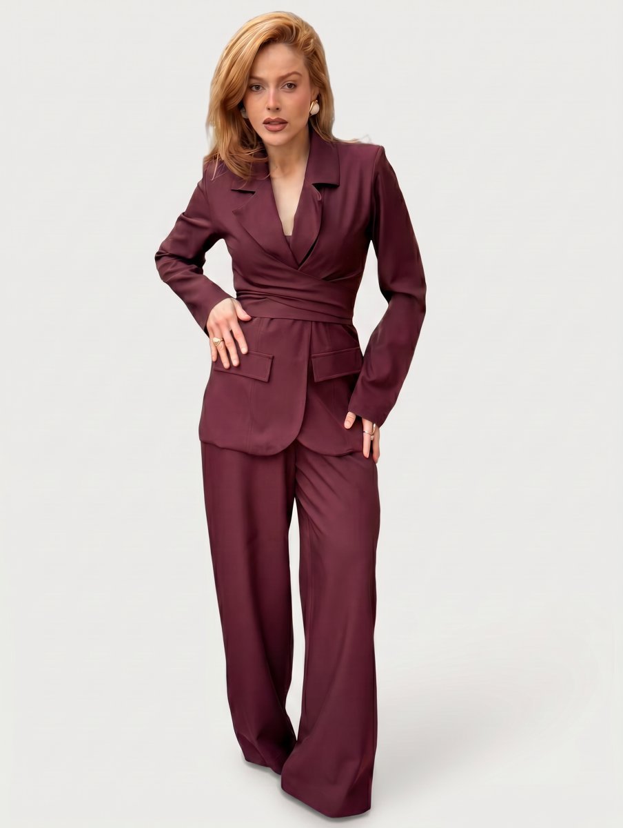 Conjunto de Alfaiataria Antônia Feminino Blazer 3 em 1 - Use By Me