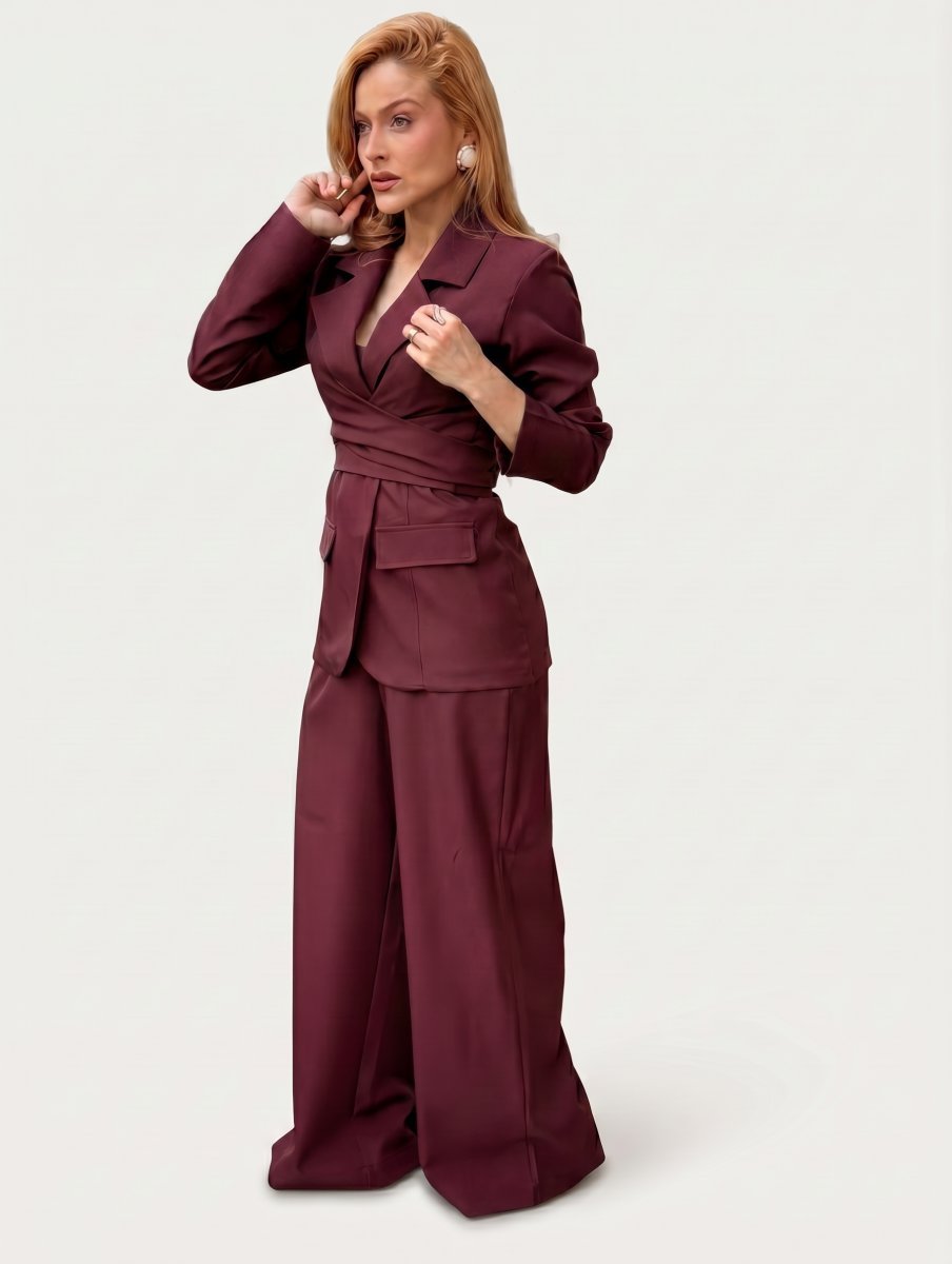 Conjunto de Alfaiataria Antônia Feminino Blazer 3 em 1 - Use By Me