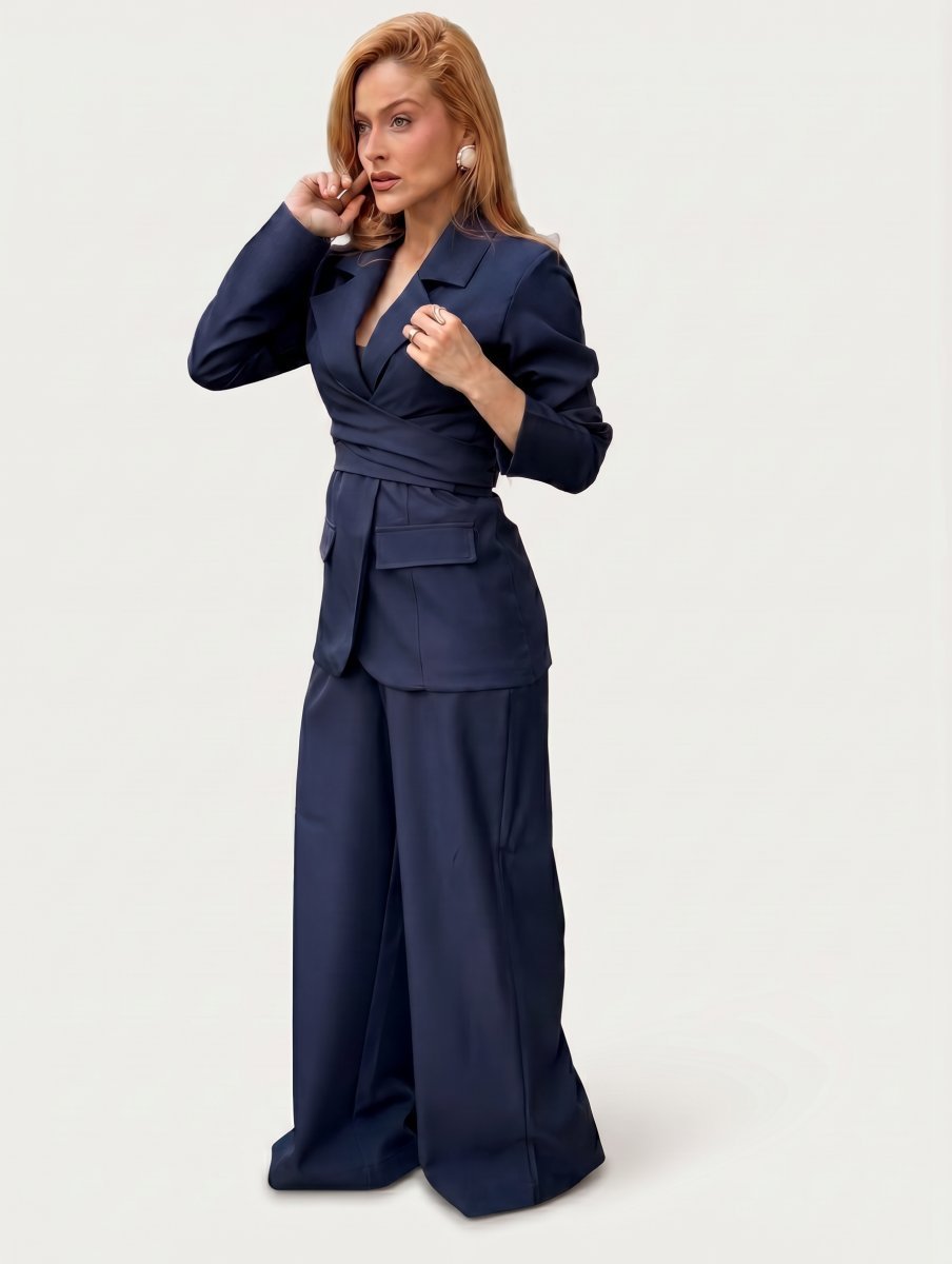 Conjunto de Alfaiataria Antônia Feminino Blazer 3 em 1 - Use By Me